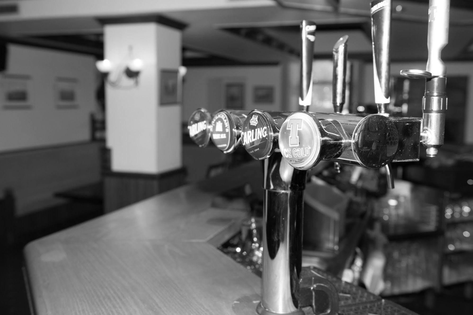 Park Hotel Montrose Ngoại thất bức ảnh